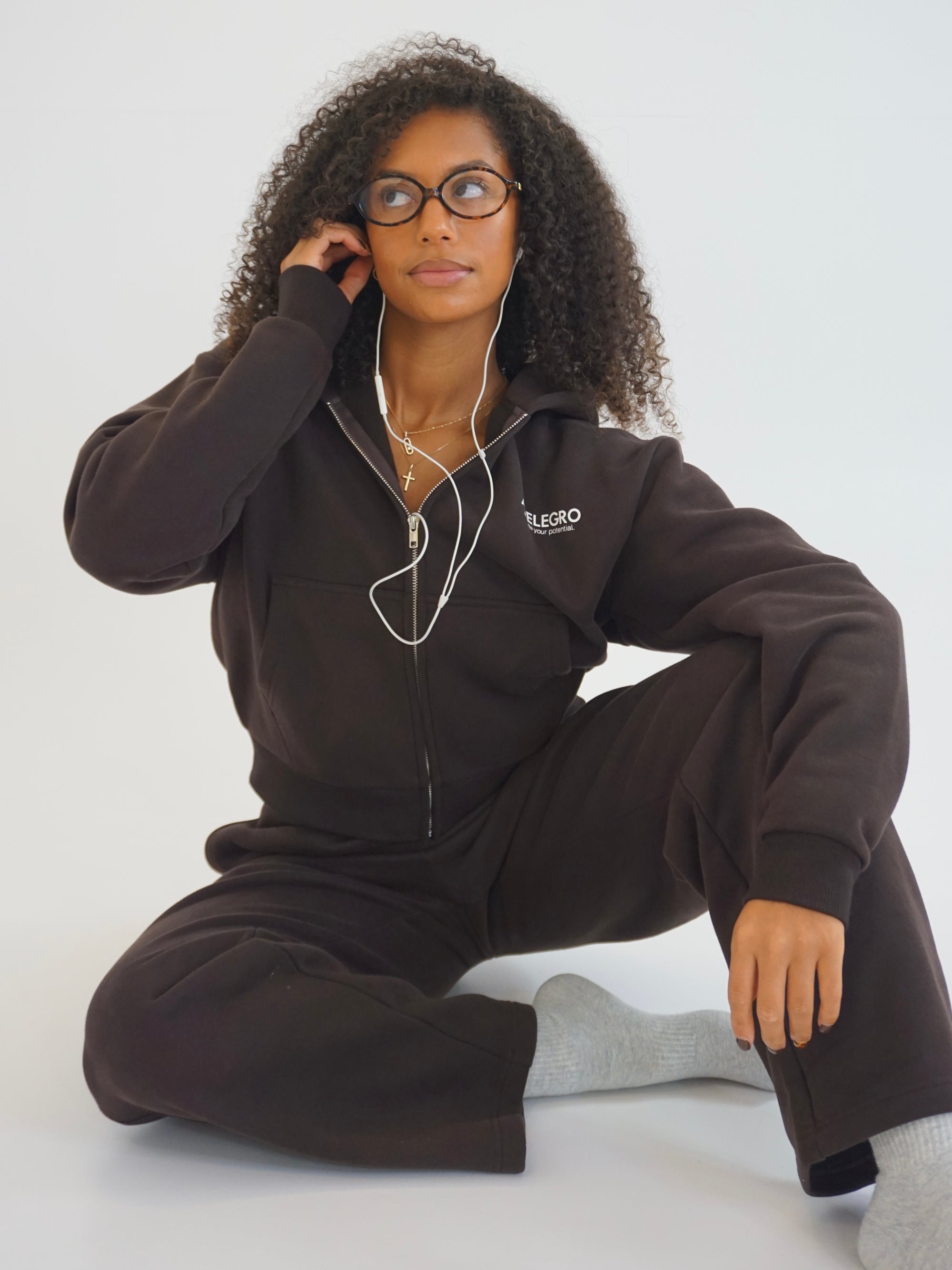 PRE-ORDER Premium Essential Axelegro Straight Leg Joggers - Brown