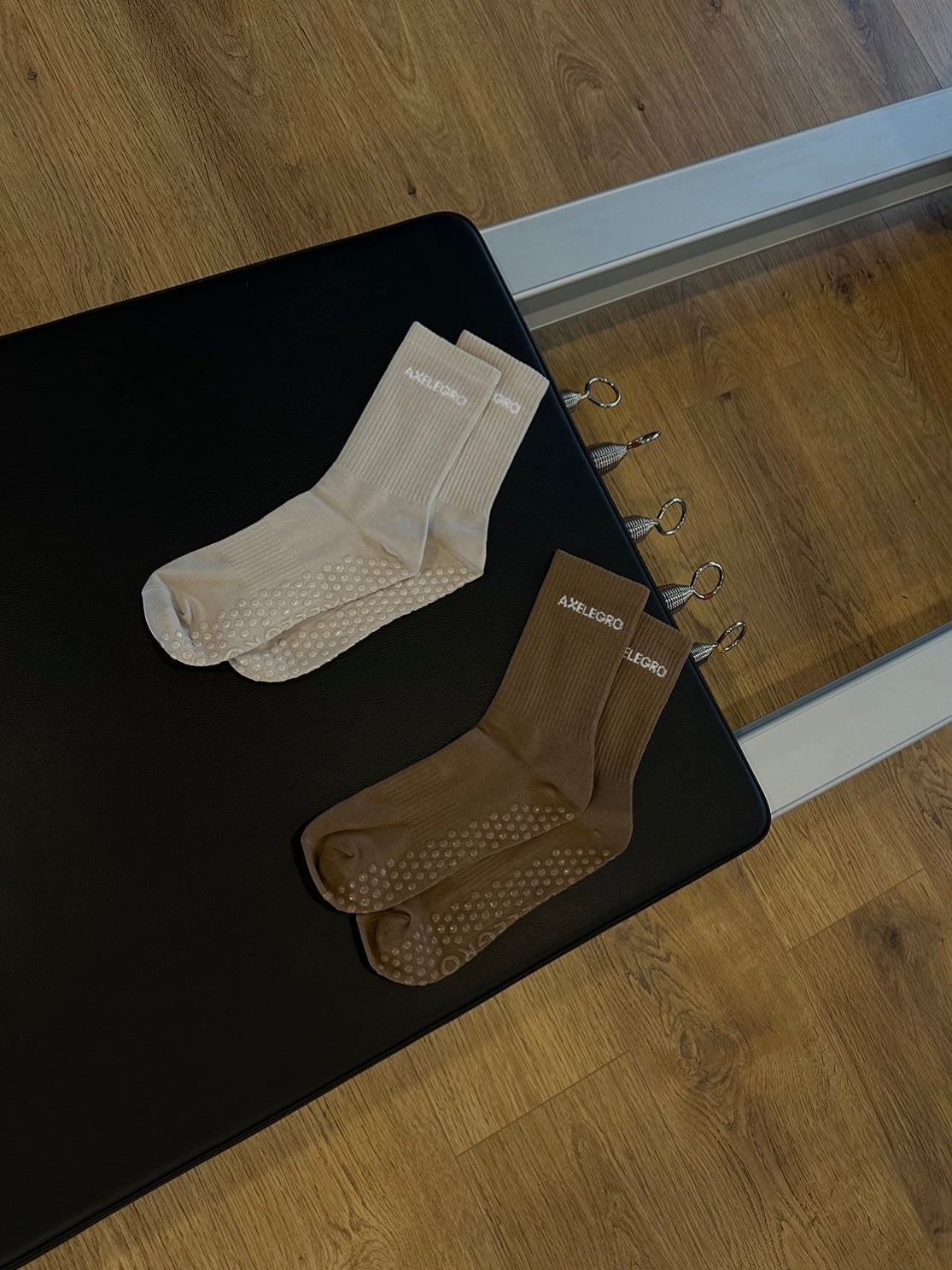 Grip Socks - Oatmeal