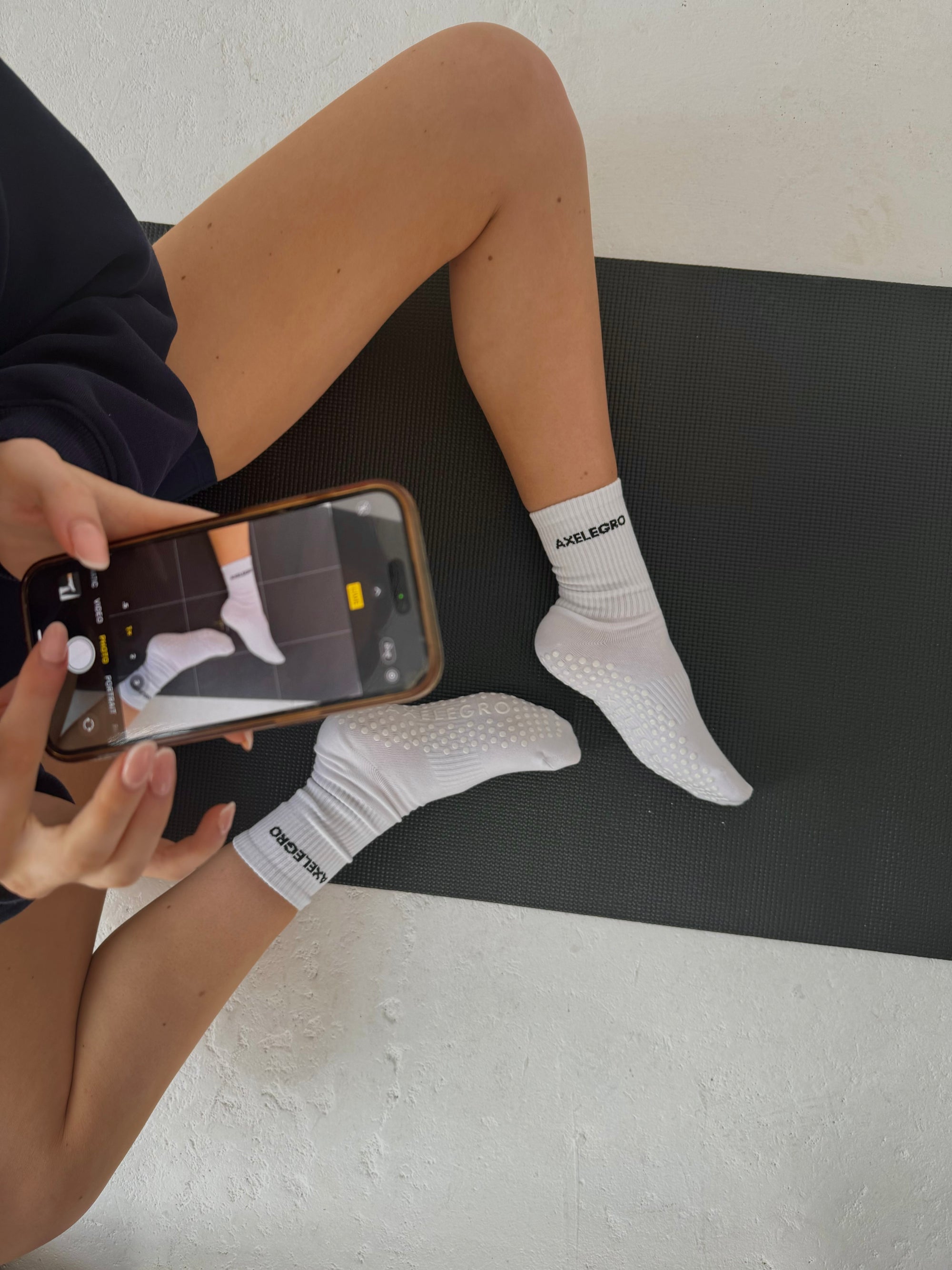 Grip Socks - White