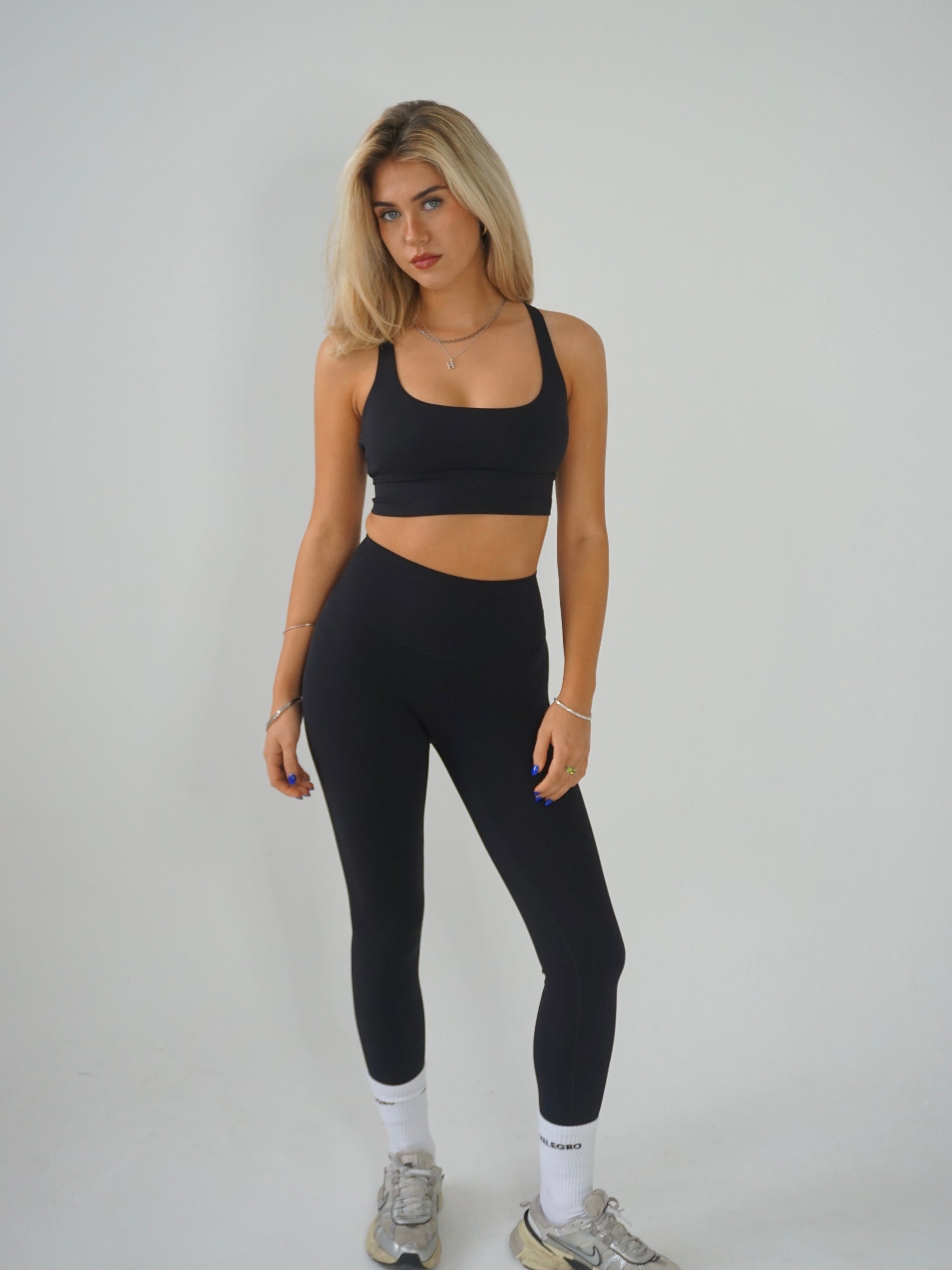 Essential Leggings - Black